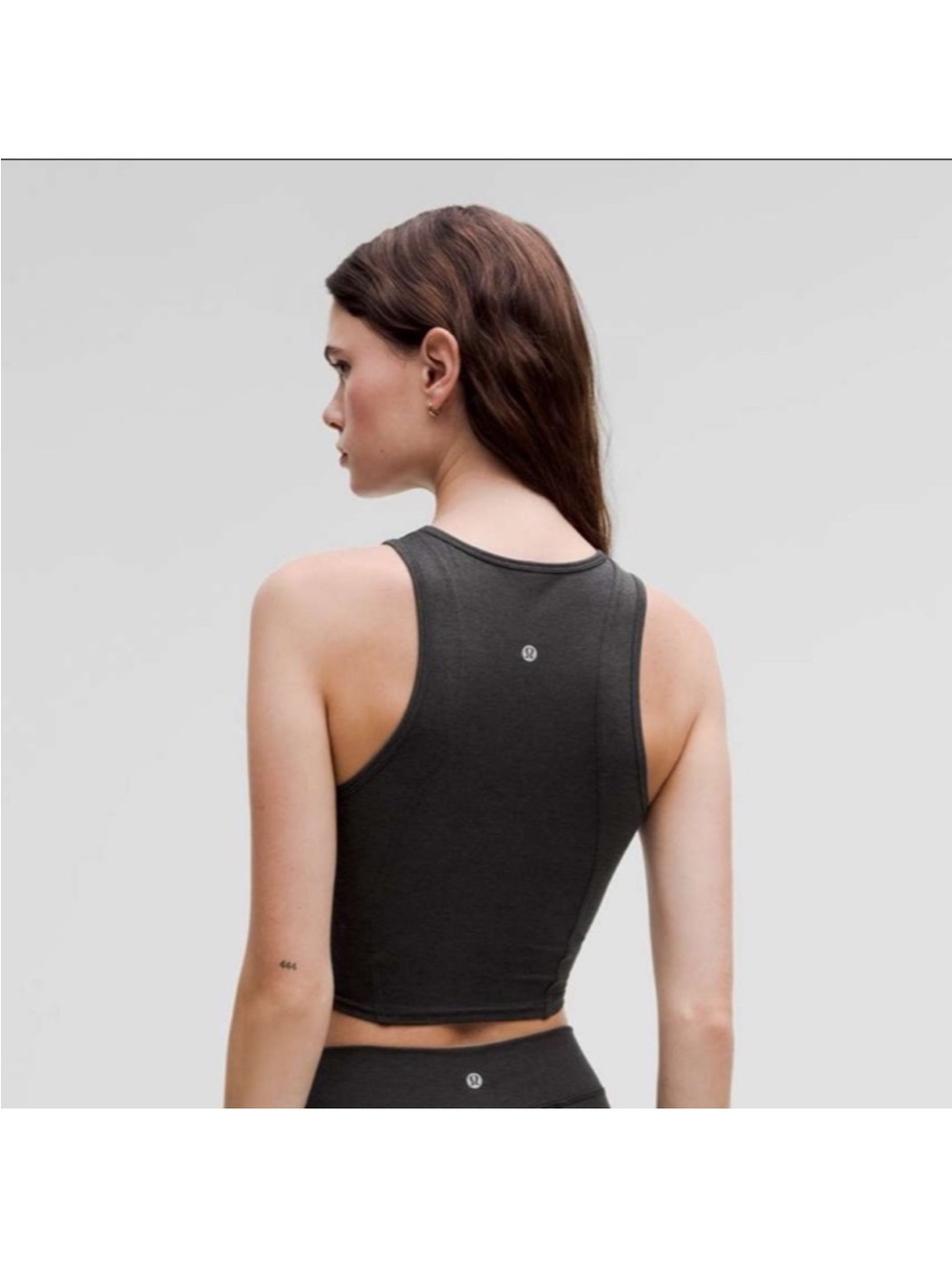 Lululemon Soft Sueded crew neck cropped tank top black size 4 EUC - Picture 7 of 9